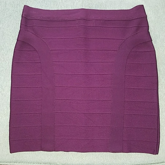 Tight Purple Guess Mini Skirt - Picture 3 of 5